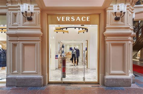 versace stores.